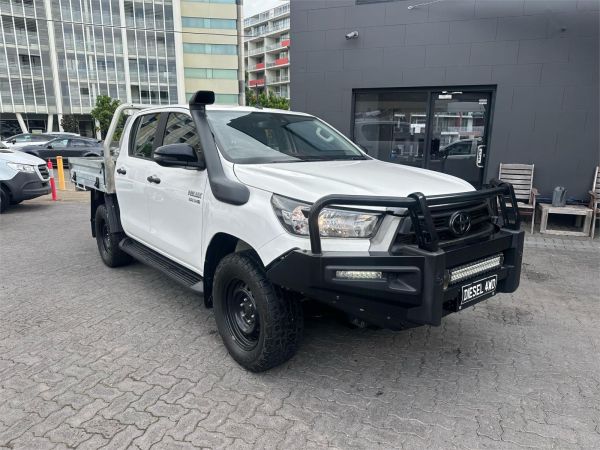 2020 TOYOTA HILUX DOUBLE C/CHAS GUN126R FACELIFT SR (4x4) image