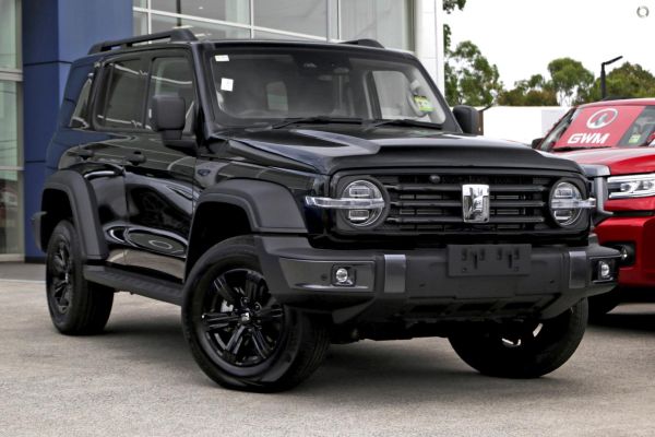 2025 GWM Tank 300 Lux Auto 4x4 image