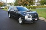 Image for 2024 Mitsubishi Outlander ZM ES