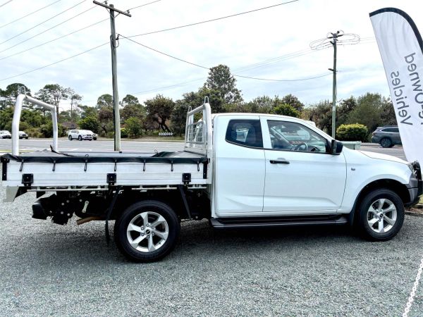 2021 Isuzu D-MAX Cab Chassis RG MY22 SX image