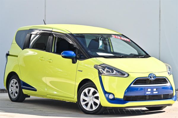 2017 Toyota Sienta Hybrid Wagon NHP170 G image
