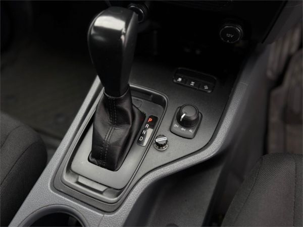 2017 FORD RANGER CREW CAB UTILITY PX MKII MY18 XL 3.2 (4x4) image