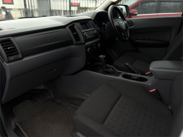 2017 FORD RANGER CREW CAB UTILITY PX MKII MY18 XL 3.2 (4x4) image