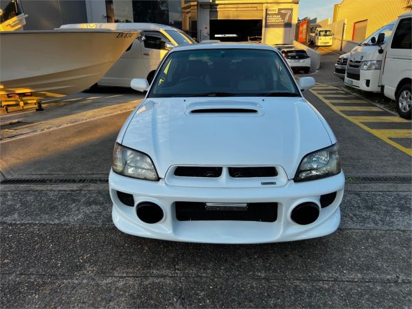 2001 Subaru Legacy Sedan BE5 B4 image
