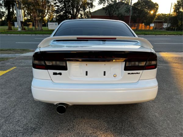 2001 Subaru Legacy Sedan BE5 B4 image