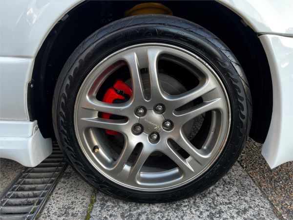2001 Subaru Legacy Sedan BE5 B4 image