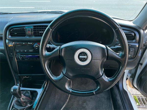2001 Subaru Legacy Sedan BE5 B4 image