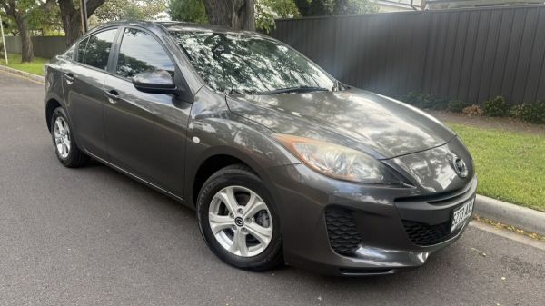 2013 Mazda 3 BM Maxx Grey Metallic 6 Speed Automatic Sedan image
