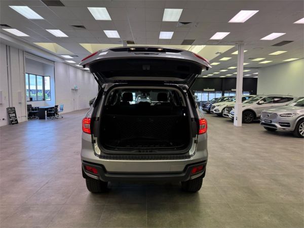 2021 Ford Everest UA II Ambiente image