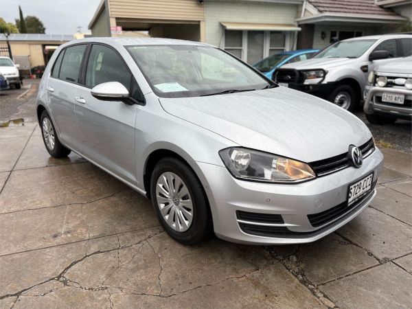 2016 Volkswagen Golf Hatchback VII MY16 92TSI image