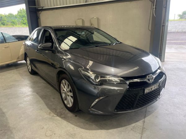 2016 Toyota Camry Sedan ASV50R Atara S image