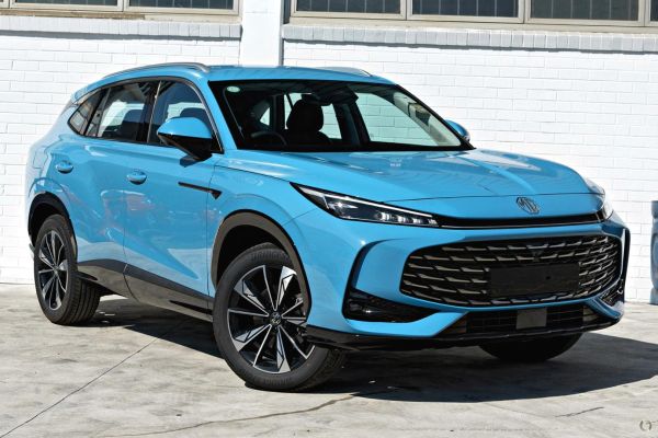 2024 MG HS Excite Auto MY24.5 image