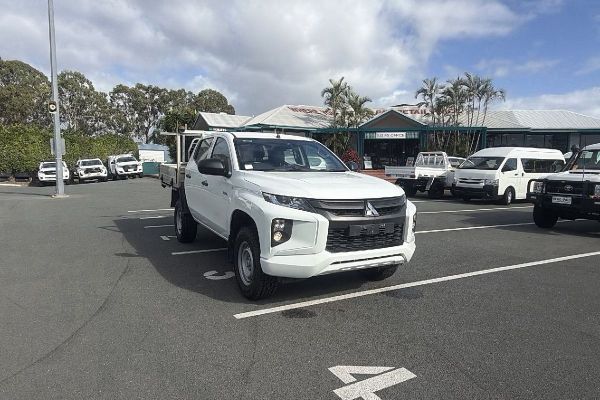 2022 Mitsubishi Triton GLX MR 4X4 image