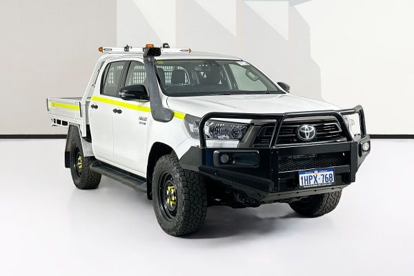 2022 Toyota HILUX SR (4x4) STEEL WHEELS GUN126R 4X4 image