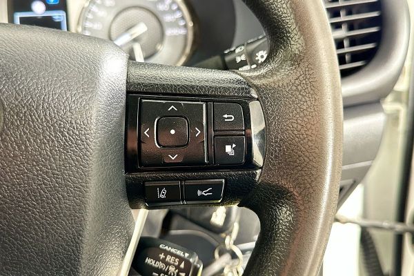 2022 Toyota Hilux GUN126R SR image