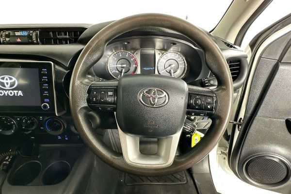 2022 Toyota Hilux GUN126R SR image