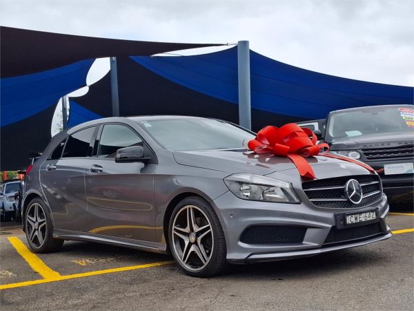 2014 Mercedes-Benz A-Class Hatchback W176 A200 image