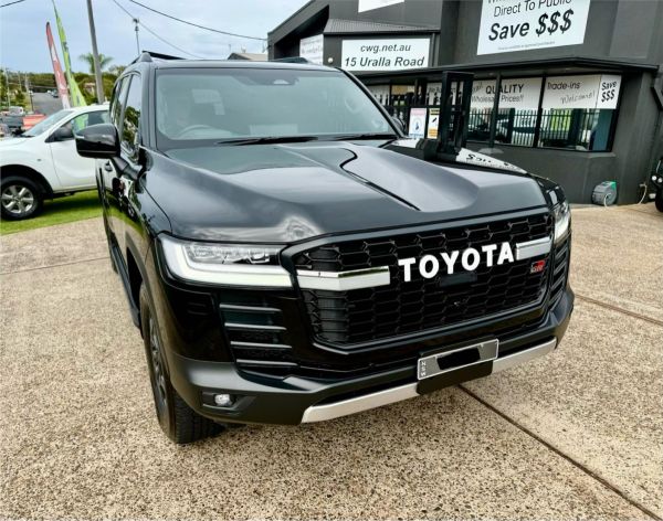 2025 TOYOTA LANDCRUISER 4D WAGON FJA300R LC300 GR-S (4x4) image