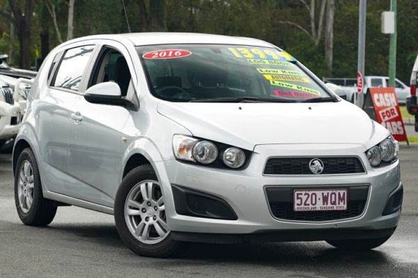 2016 Holden Barina TM MY16 CD Silver 6 Speed Automatic Hatchback image