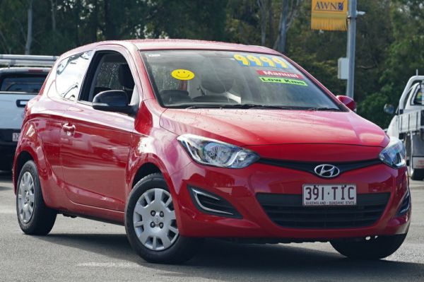 2013 Hyundai i20 PB MY13 Active Red 6 Speed Manual Hatchback image
