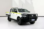 Image for 2021 Toyota HILUX SR (4x4) GUN126R FACELIFT 4X4