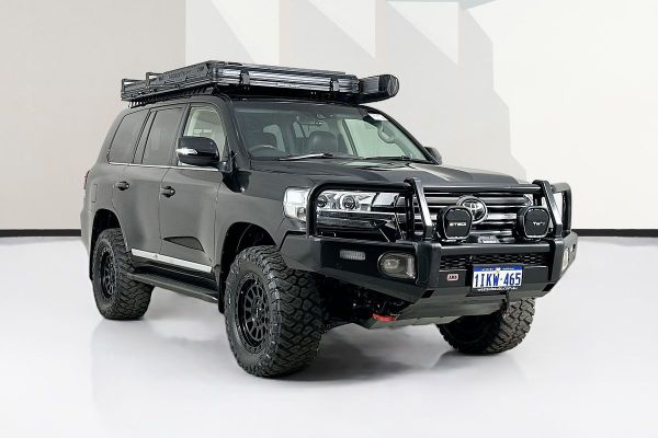 2021 Toyota LANDCRUISER LC200 SAHARA (4x4) VDJ200R image