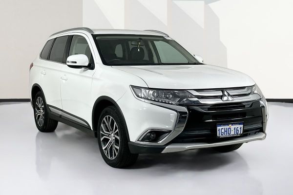 2017 Mitsubishi OUTLANDER LS SAFETY PACK (4x2) ZK MY17 image