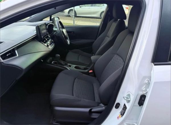 2020 Toyota Corolla ZWE211R Ascent Sport image