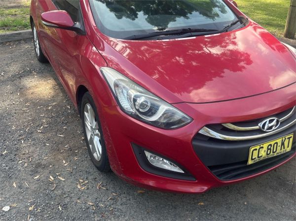 2014 HYUNDAI i30 5D HATCHBACK GD MY14 SE image