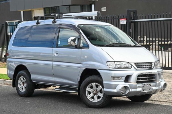 2005 Mitsubishi Delica Van Wagon PD6W Spacegear Chamonix image