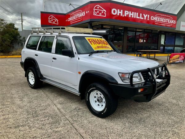 2000 NISSAN PATROL 4D WAGON GU DX (4x4) image