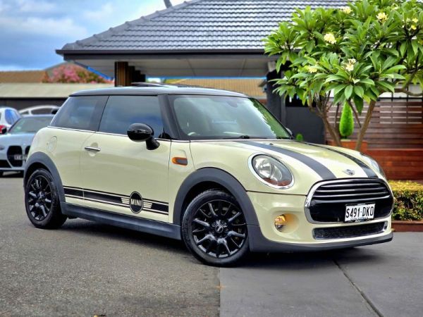 2016 Mini Hatch HATCHBACK Cooper F56 image