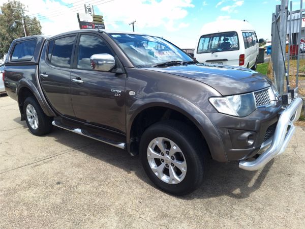 2009 MITSUBISHI TRITON DOUBLE CAB UTILITY ML MY09 GLX-R (4x4) image