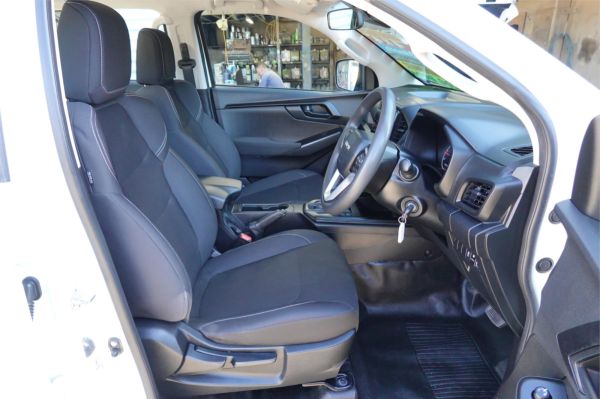 2020 Isuzu D-MAX RG MY21 SX image