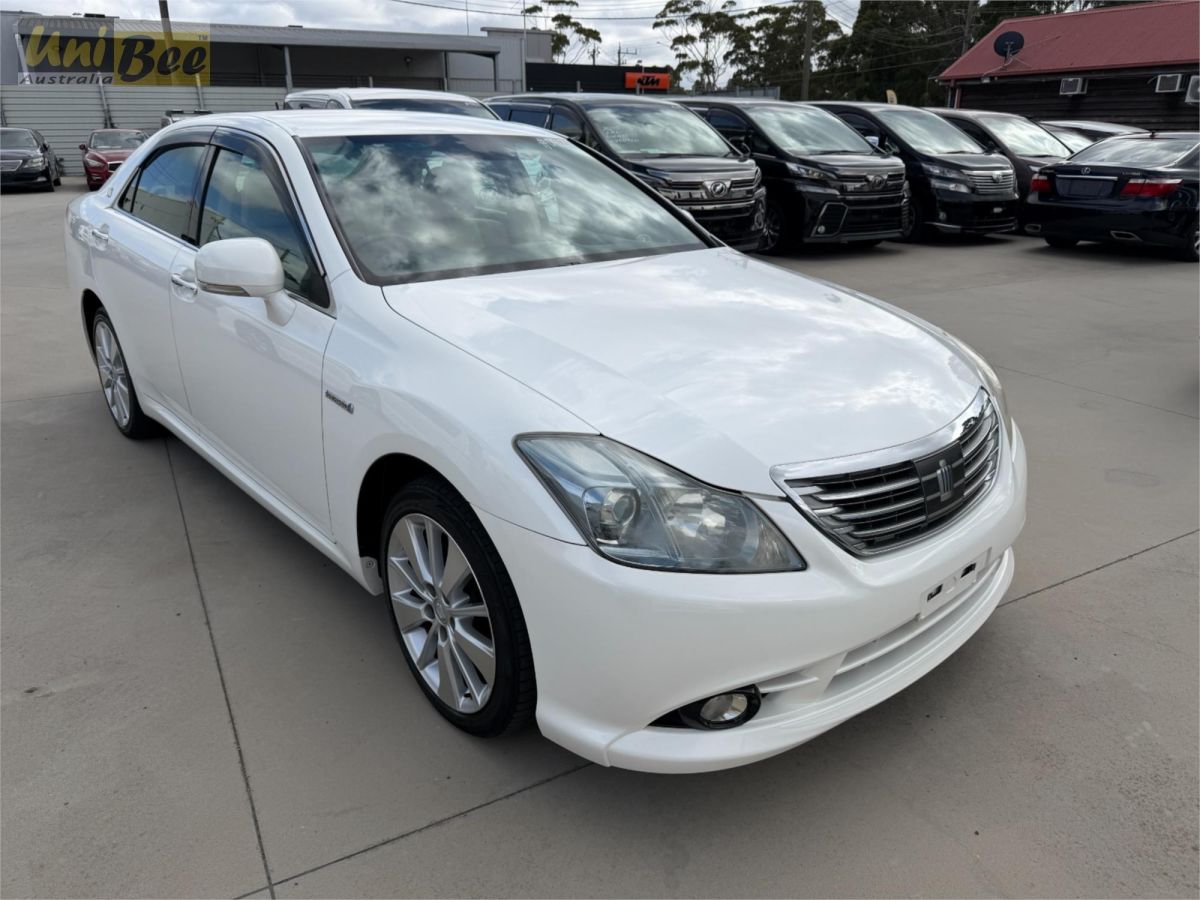 2009 Toyota Crown Sedan Gws204 Hybrid For Sale At $17,490 In