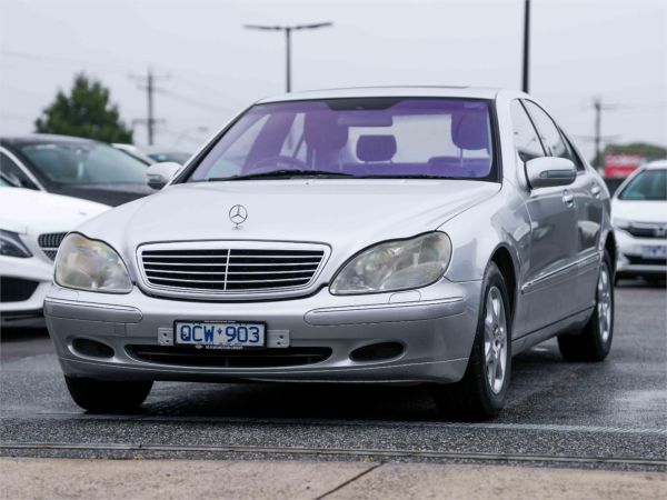 2000 Mercedes-Benz S-Class Sedan W220 S430 image