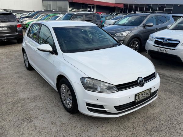 2015 VOLKSWAGEN GOLF 5D HATCHBACK AU MY16 92 TSI image