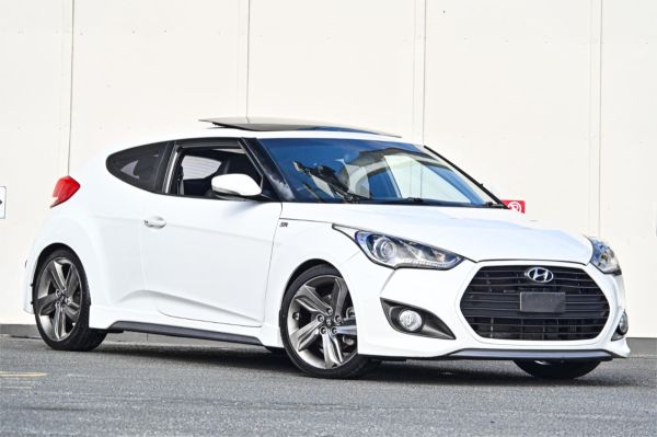 2013 Hyundai Veloster Hatchback FS2 SR Turbo image