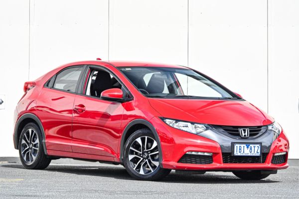 2013 Honda Civic Hatchback 9th Gen MY13 VTi-S image