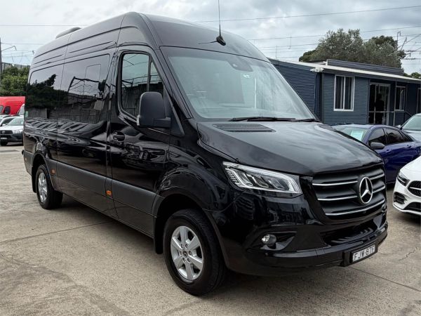 2024 Mercedes-Benz Sprinter Bus VS30 MY23 417 Transfer image