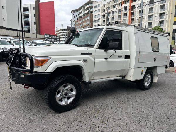 2022 TOYOTA LANDCRUISER 70 SERIES C/CHAS VDJ79R GXL image