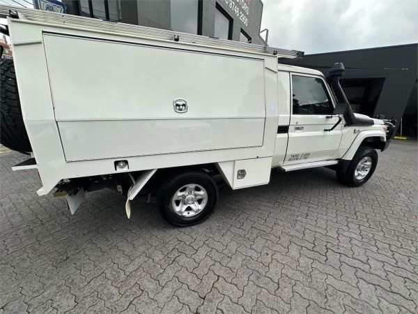 2022 TOYOTA LANDCRUISER 70 SERIES C/CHAS VDJ79R GXL image