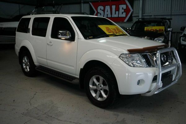 2010 Nissan Pathfinder R51 MY10 ST-L White 5 Speed Sports Automatic Wagon image