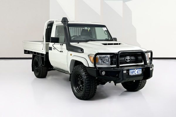 2020 Toyota LANDCRUISER WORKMATE (4x4) VDJ79R MY18 4X4 image