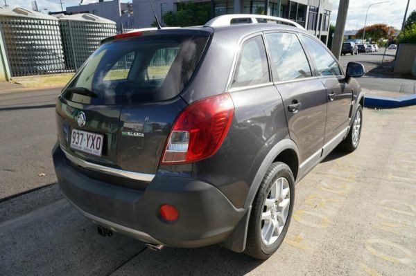 2013 Holden Captiva CG MY12 5 (FWD) Grey 6 Speed Manual Wagon image