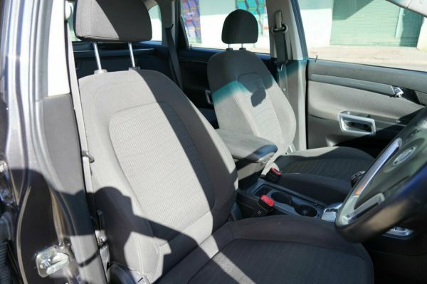 2013 Holden Captiva CG MY12 5 (FWD) Grey 6 Speed Manual Wagon image