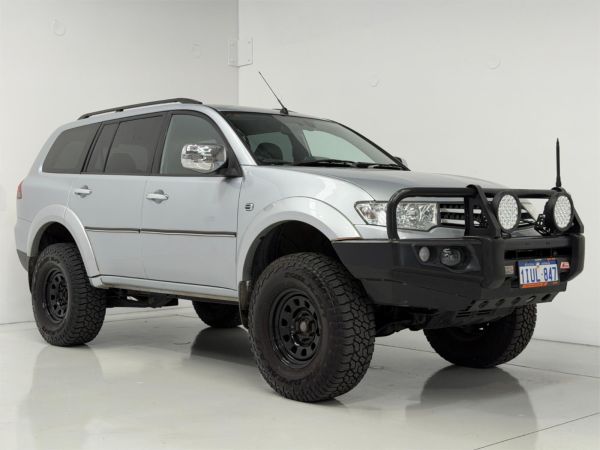 2013 MITSUBISHI CHALLENGER 4D WAGON PC MY14 LS (5 SEAT) (4x4) image