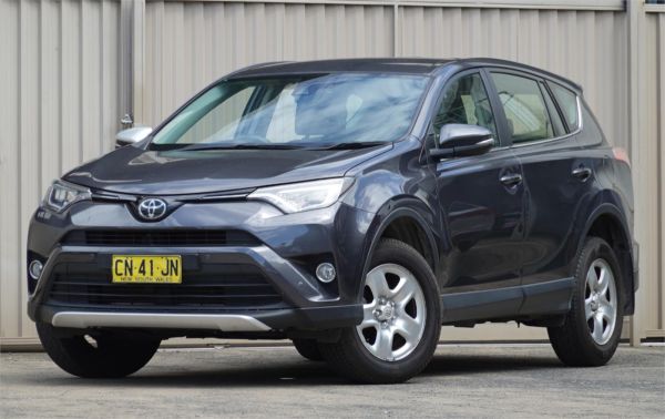 2017 TOYOTA RAV4 4D WAGON ZSA42R MY18 GX (2WD) image