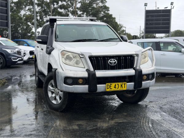 2011 TOYOTA LANDCRUISER 4D WAGON KDJ150R PRADO GX (4x4) image