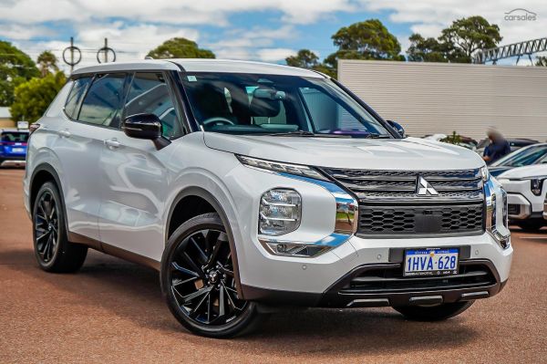 2023 Mitsubishi Outlander LS Black Edition ZM Auto 2WD MY23 image